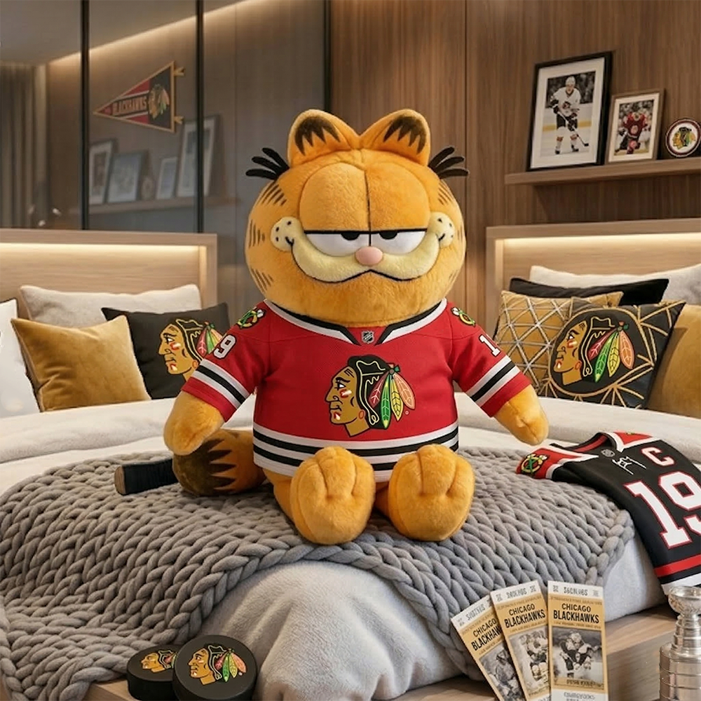 CB x Garfield plushie in NHL team editions NAK TTT