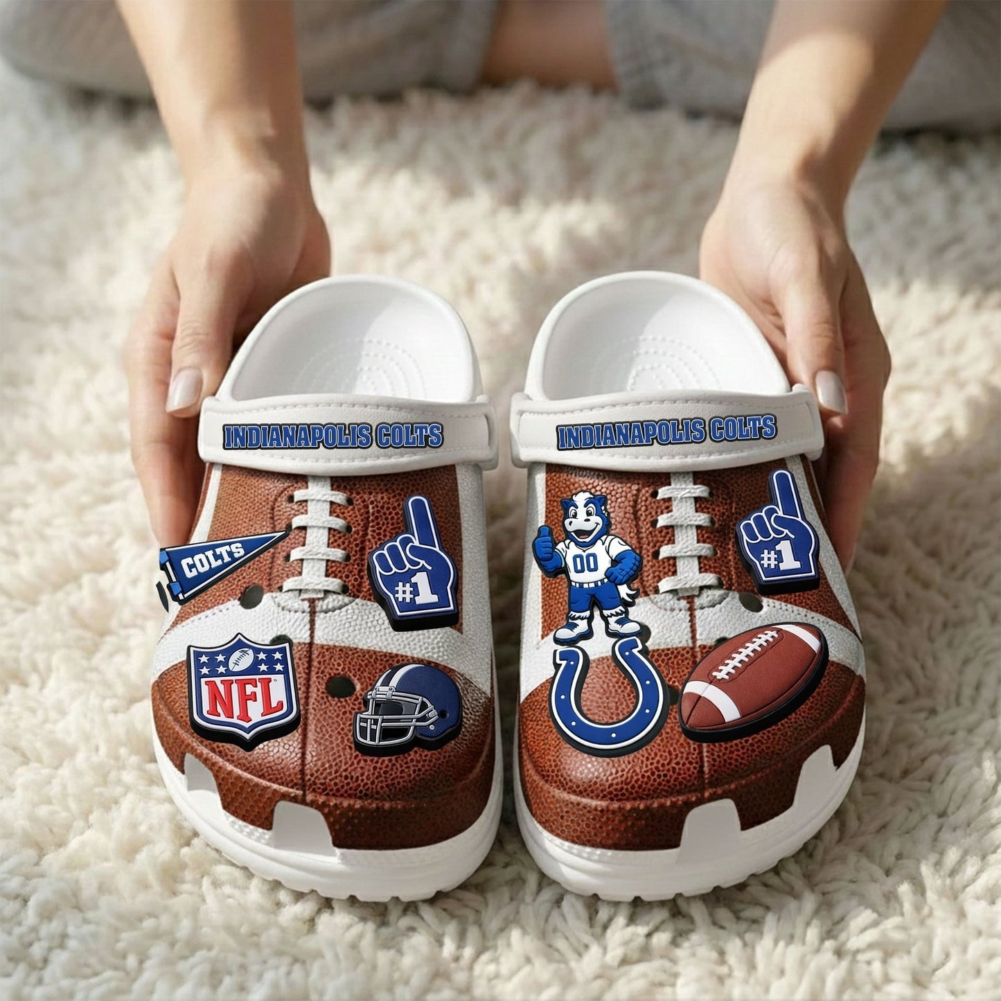 PREMIUM NFL X IND CLOGS WITH CHARMS NDT NHM
